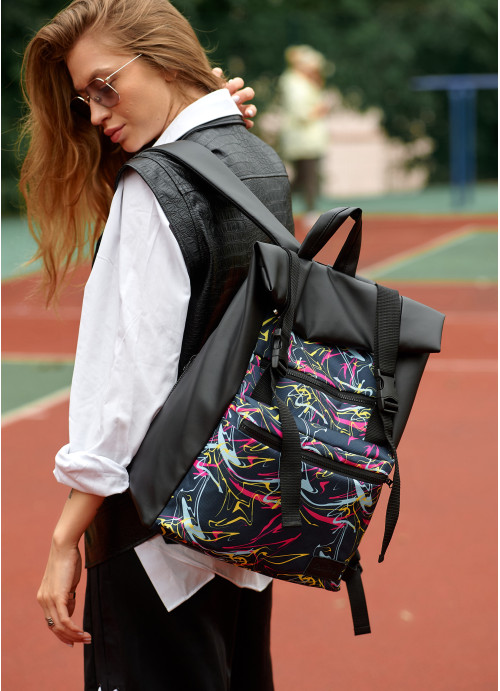 Купити чорний жіночий рюкзак RollTop з принтом Abstract