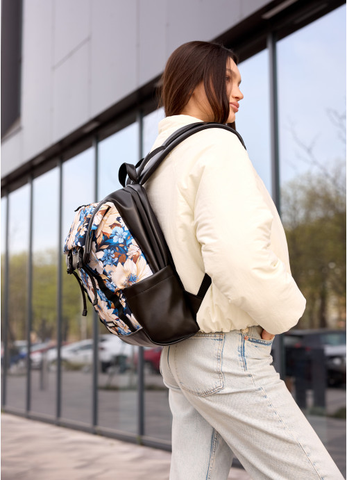 Женский рюкзак Sambag Aura черный с принтом "BLUE FLOWERS"